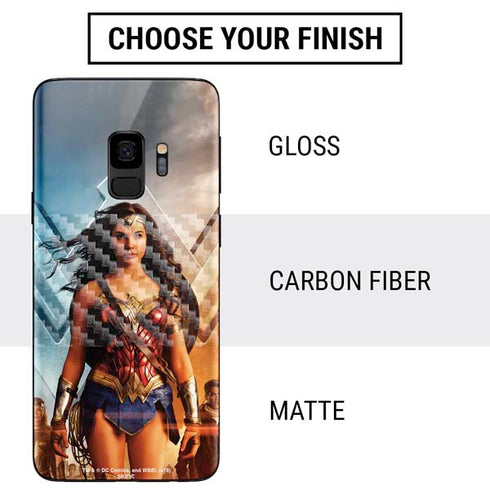 DC Comics Wonder Woman Main characters Poster Galaxy S9 Skin